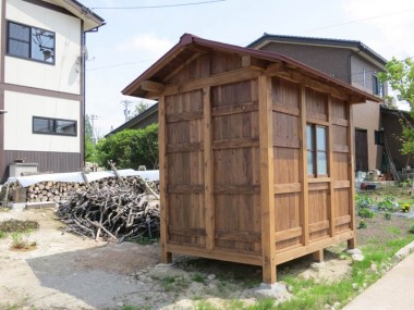 野上邸物置小屋08