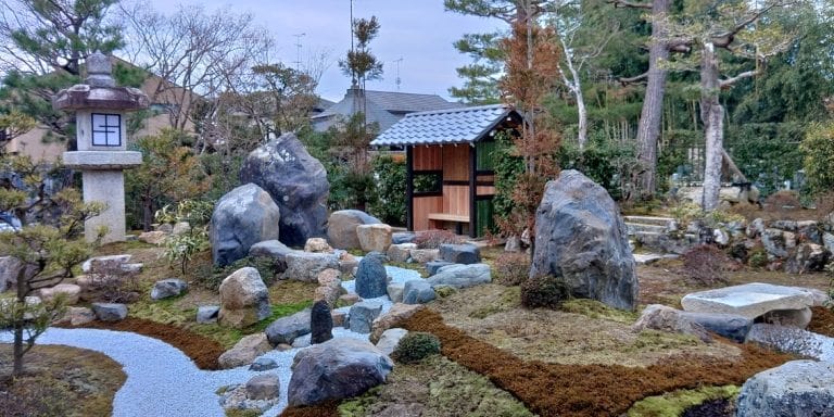 妙心寺 山内塔頭 玉龍院の東屋